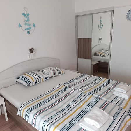 Apartmani Andela Kordic Supetarska Draga Extérieur photo