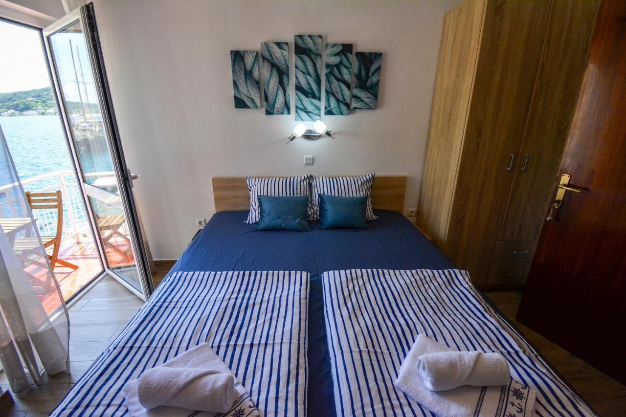 Apartmani Andela Kordic Supetarska Draga Extérieur photo