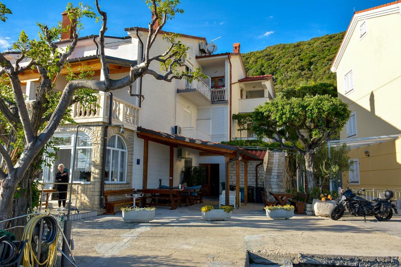 Apartmani Andela Kordic Supetarska Draga Extérieur photo