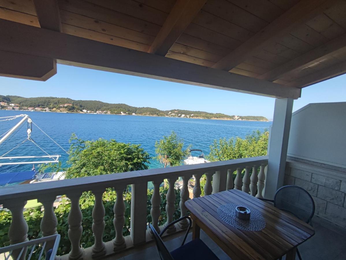Apartmani Andela Kordic Supetarska Draga Extérieur photo