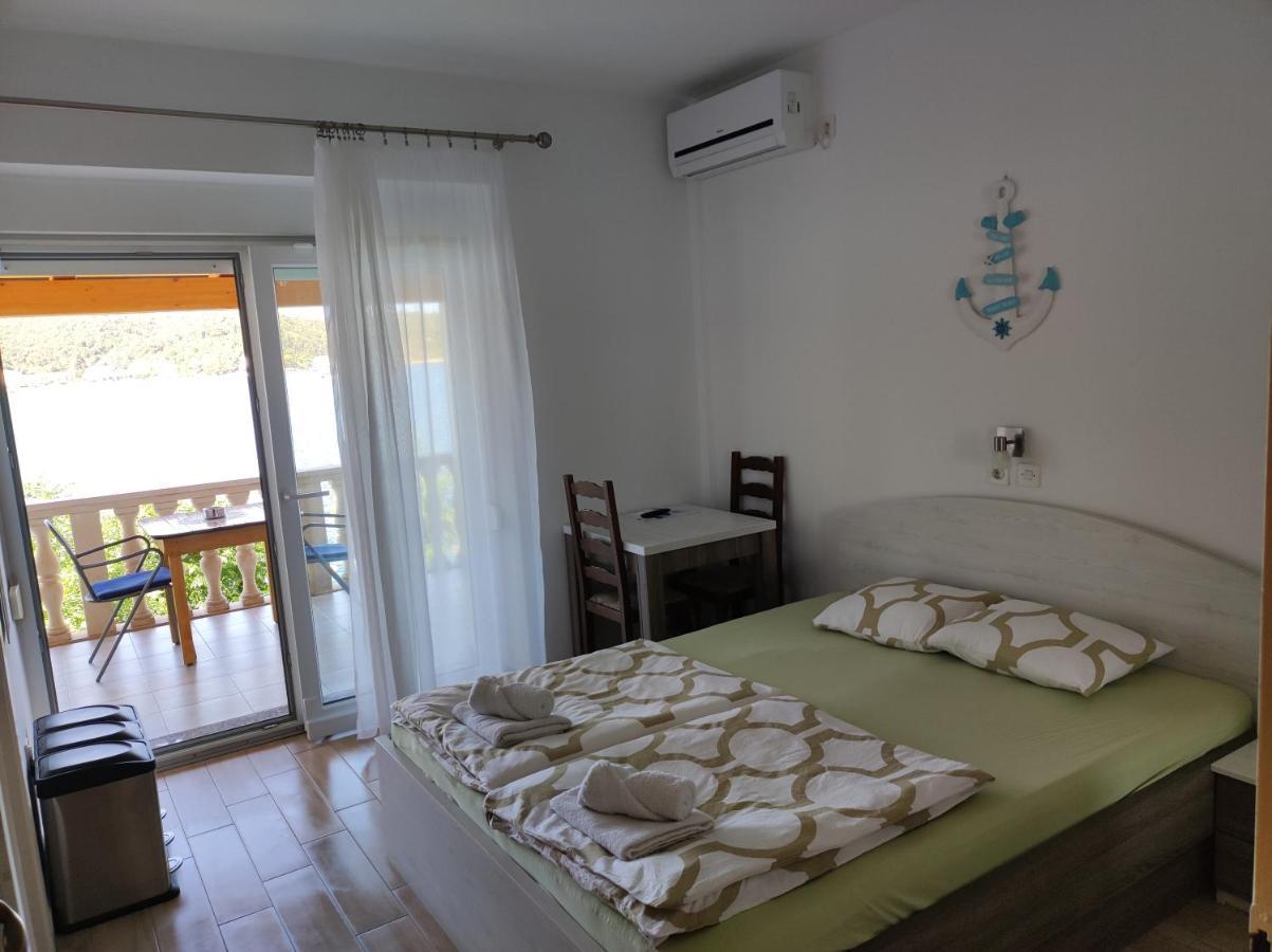 Apartmani Andela Kordic Supetarska Draga Extérieur photo