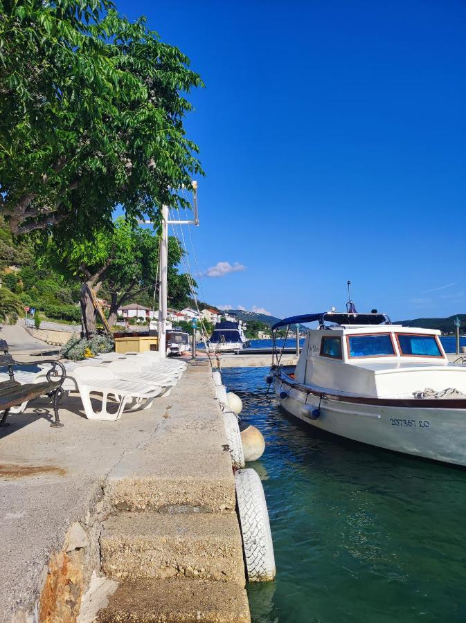 Apartmani Andela Kordic Supetarska Draga Extérieur photo
