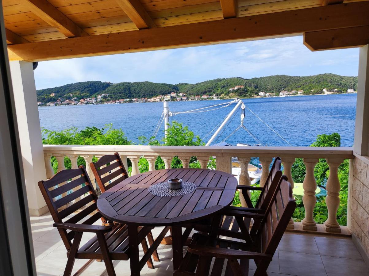 Apartmani Andela Kordic Supetarska Draga Extérieur photo
